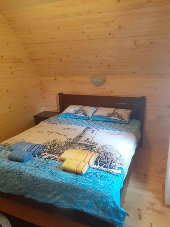 Small Montenegro Zabljak  Luaran gambar